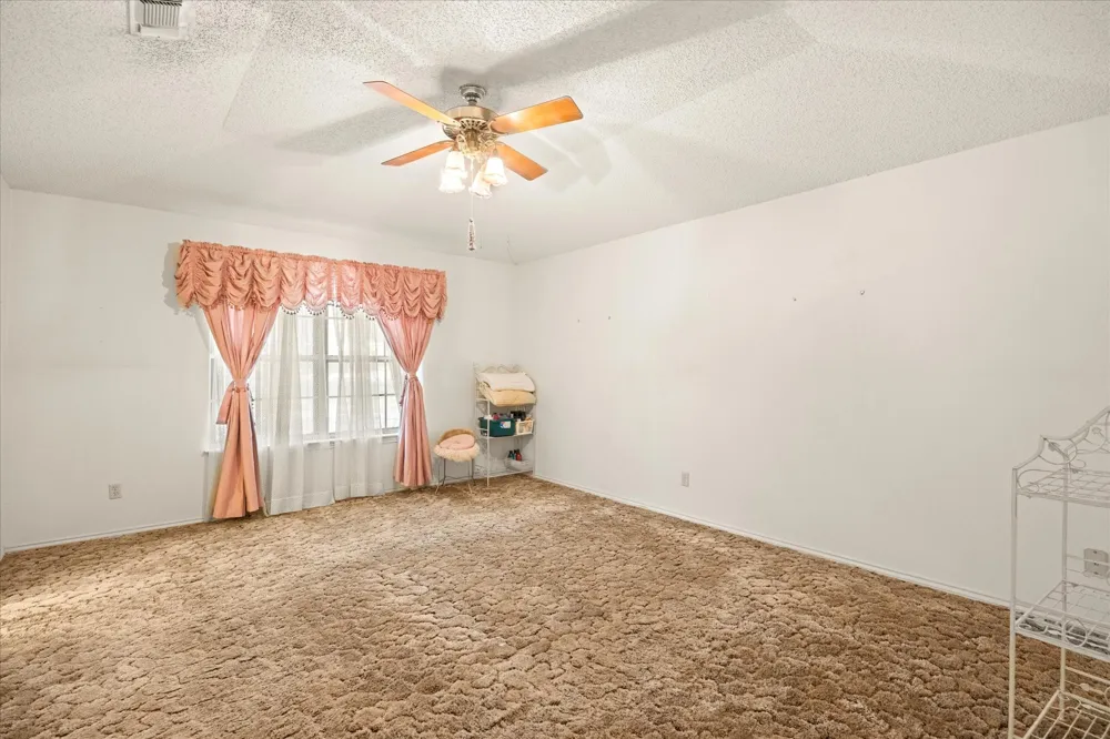2952 State Hwy 144 Glen Rose, TX 76043