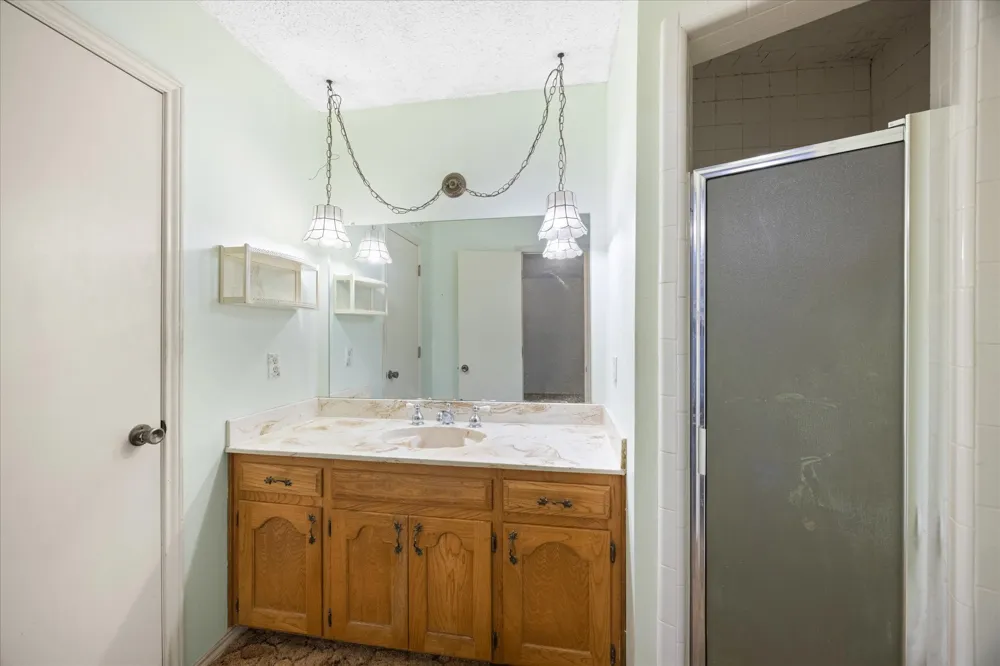 2952 State Hwy 144 Glen Rose, TX 76043