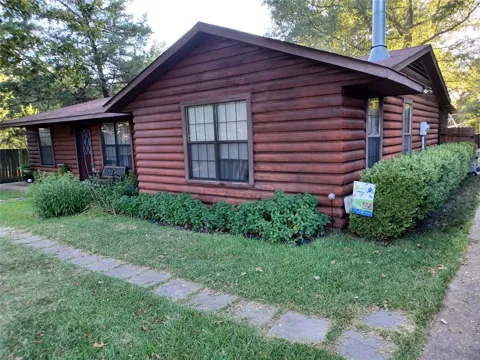 3212 Seminole Drive