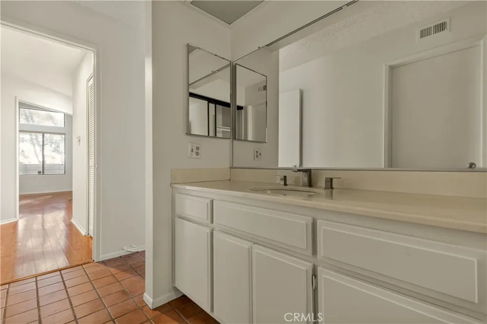 5722 E Stillwater Avenue #84 Orange, CA 92869