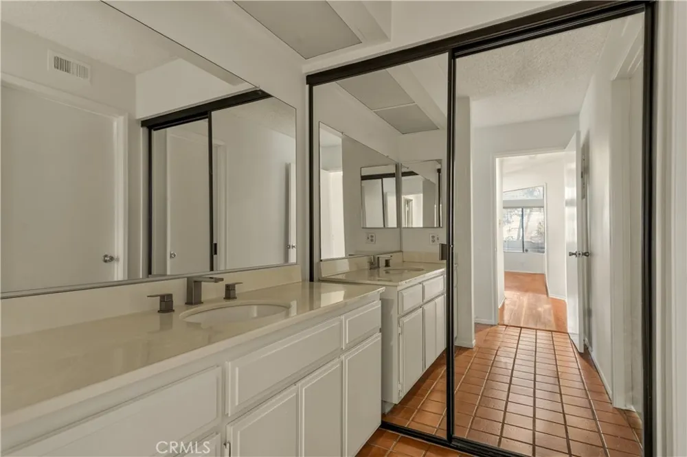 5722 E Stillwater Avenue #84 Orange, CA 92869