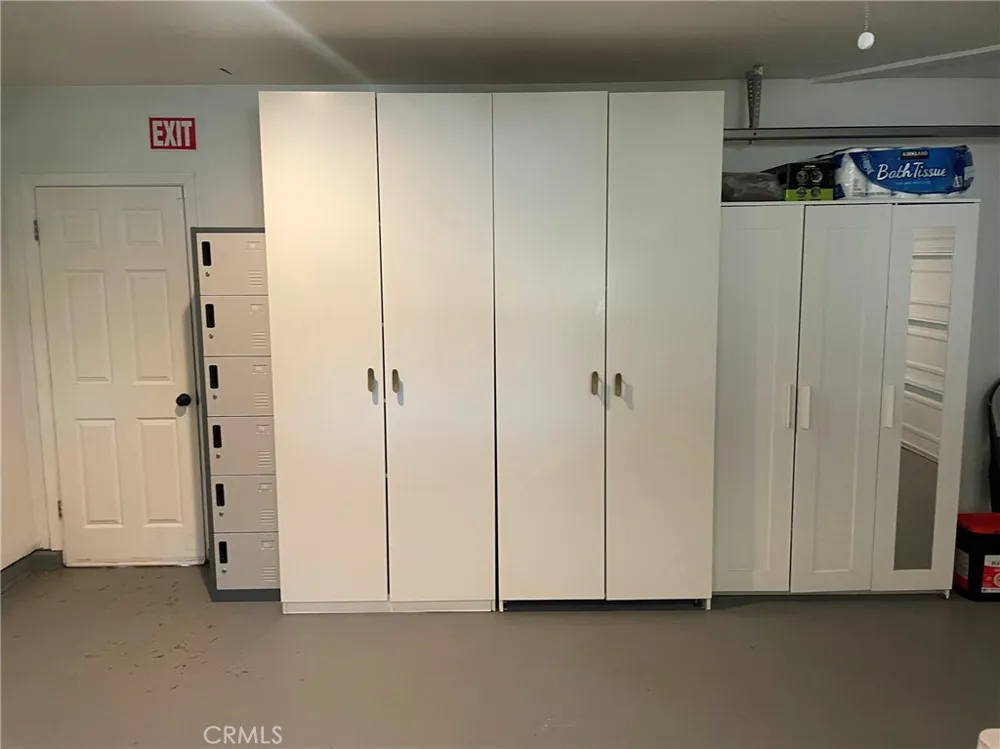 20910 Calwood Street Saugus, CA 91350