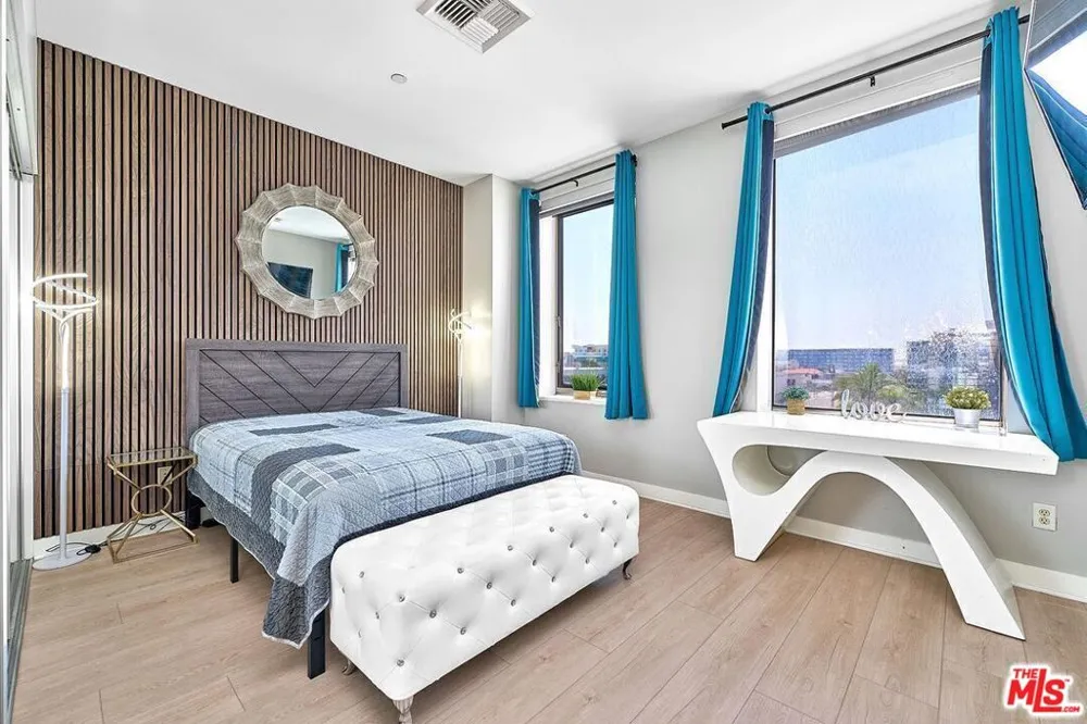 3810 Wilshire Boulevard #408 Los Angeles, CA 90010