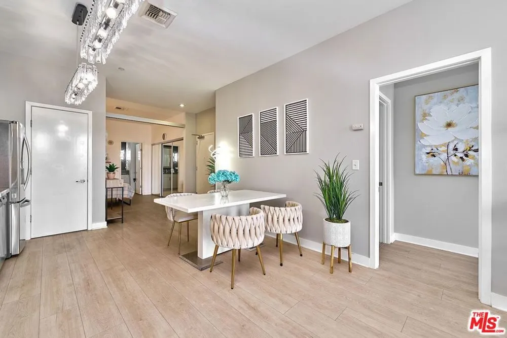 3810 Wilshire Boulevard #408 Los Angeles, CA 90010