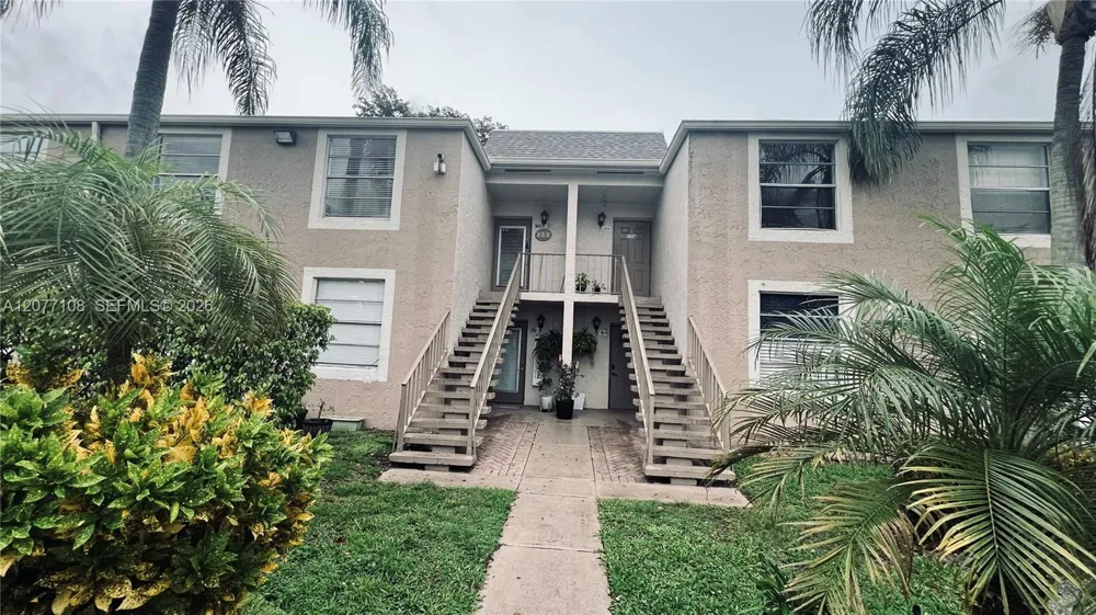1020 NW 80th Ave #203 Margate, FL 33063