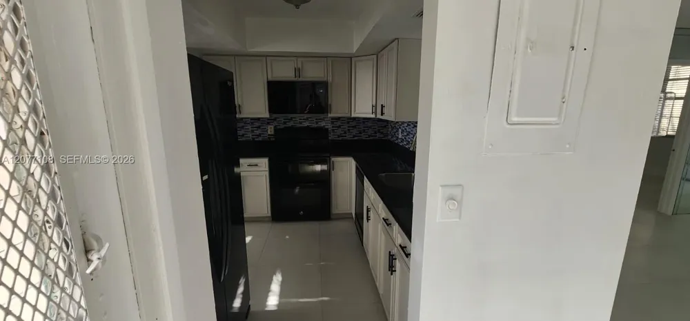 1020 NW 80th Ave #203 Margate, FL 33063