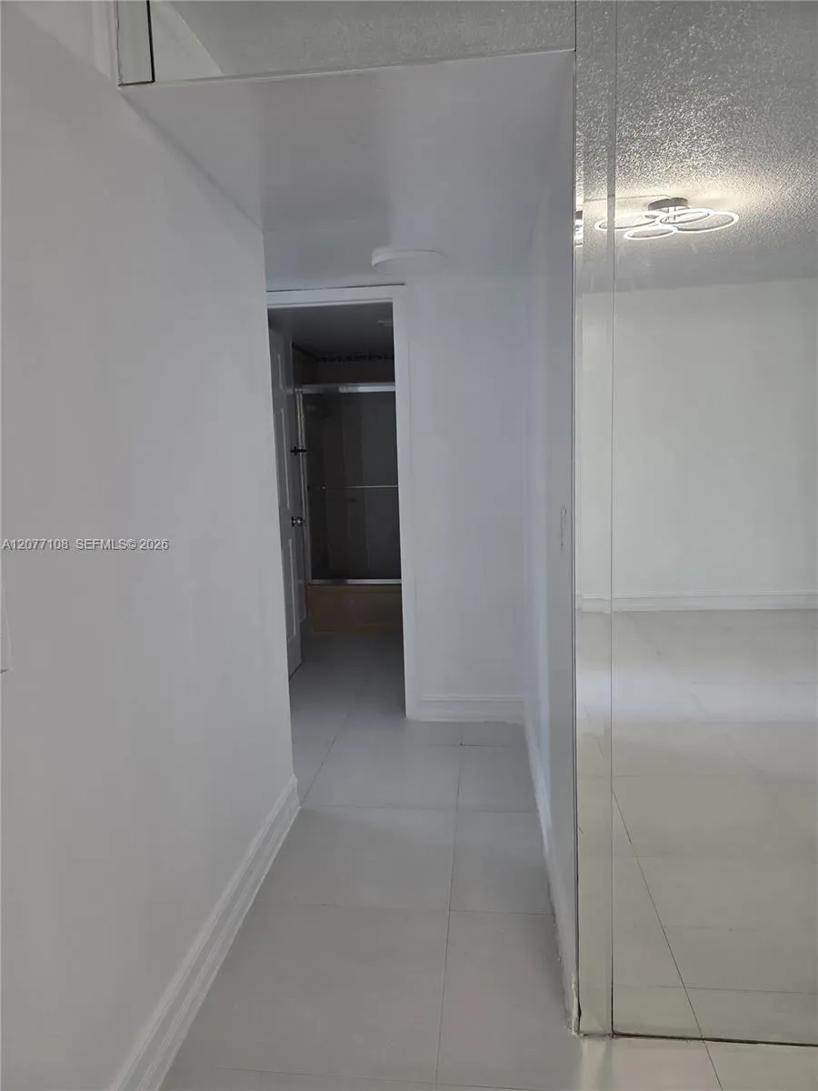 1020 NW 80th Ave #203 Margate, FL 33063
