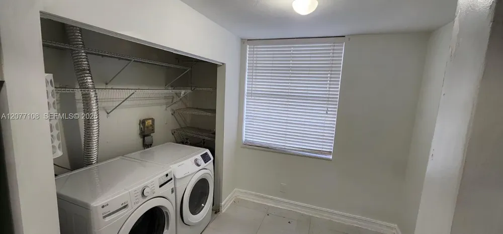 1020 NW 80th Ave #203 Margate, FL 33063