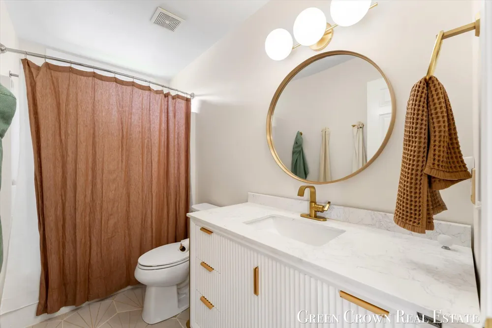 2838 Big Timber Drive NE Grand Rapids Charter Township, MI 49525