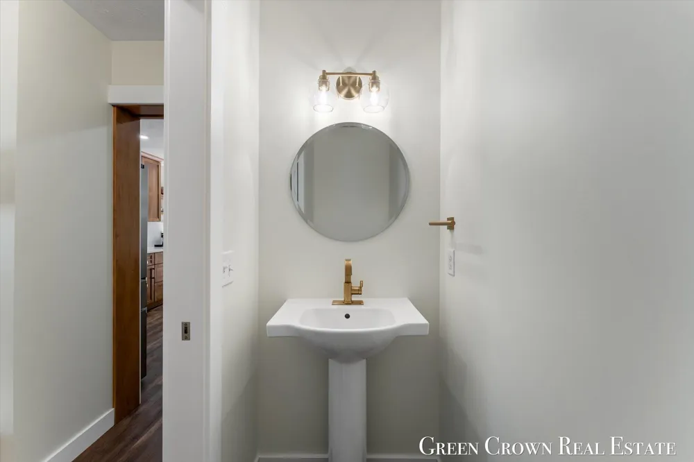 2838 Big Timber Drive NE Grand Rapids Charter Township, MI 49525