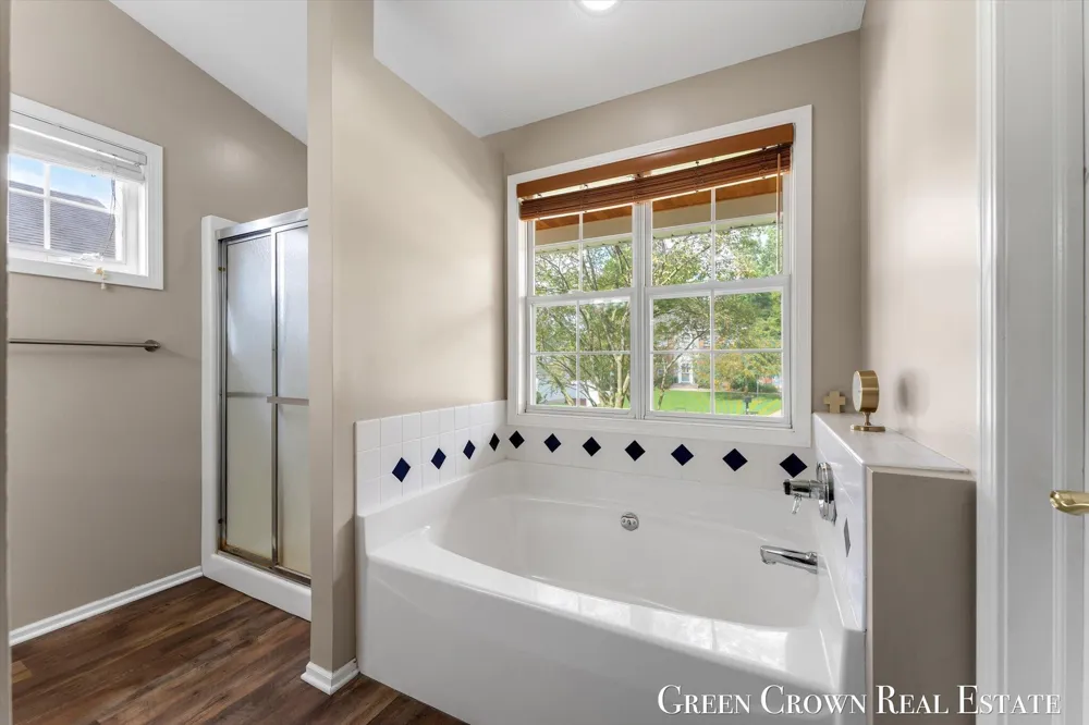 2838 Big Timber Drive NE Grand Rapids Charter Township, MI 49525