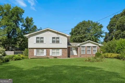 6876 Kingsboro DR