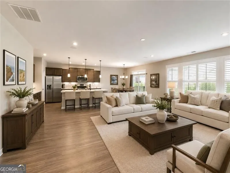 627 Michigan CIR Hoschton, GA 30548