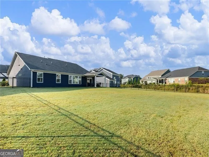 627 Michigan CIR Hoschton, GA 30548