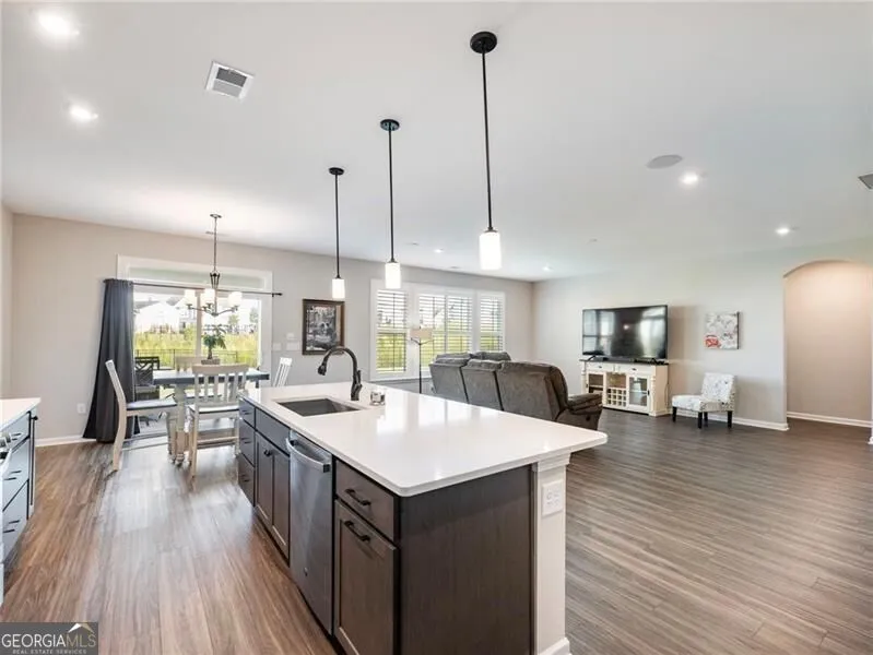 627 Michigan CIR Hoschton, GA 30548