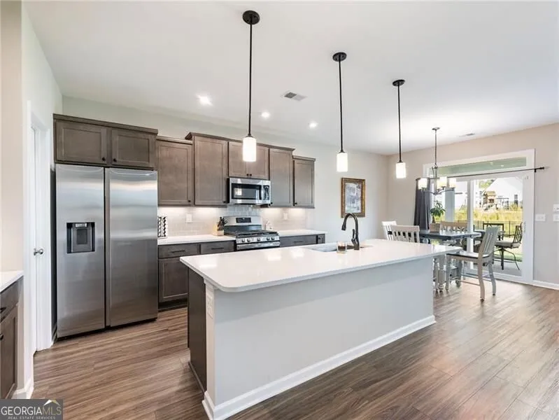 627 Michigan CIR Hoschton, GA 30548