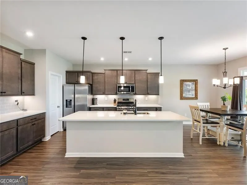 627 Michigan CIR Hoschton, GA 30548