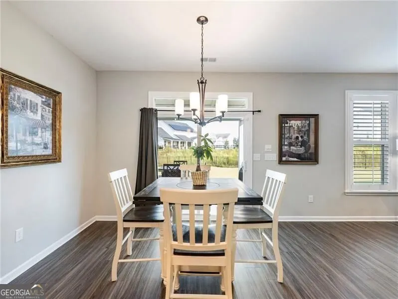 627 Michigan CIR Hoschton, GA 30548