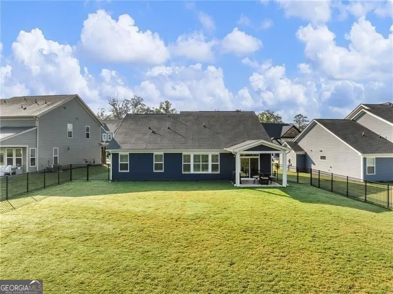 627 Michigan CIR Hoschton, GA 30548