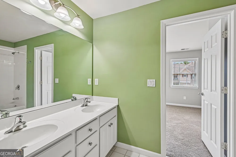 4865 Silver Leaf DR Cumming, GA 30040