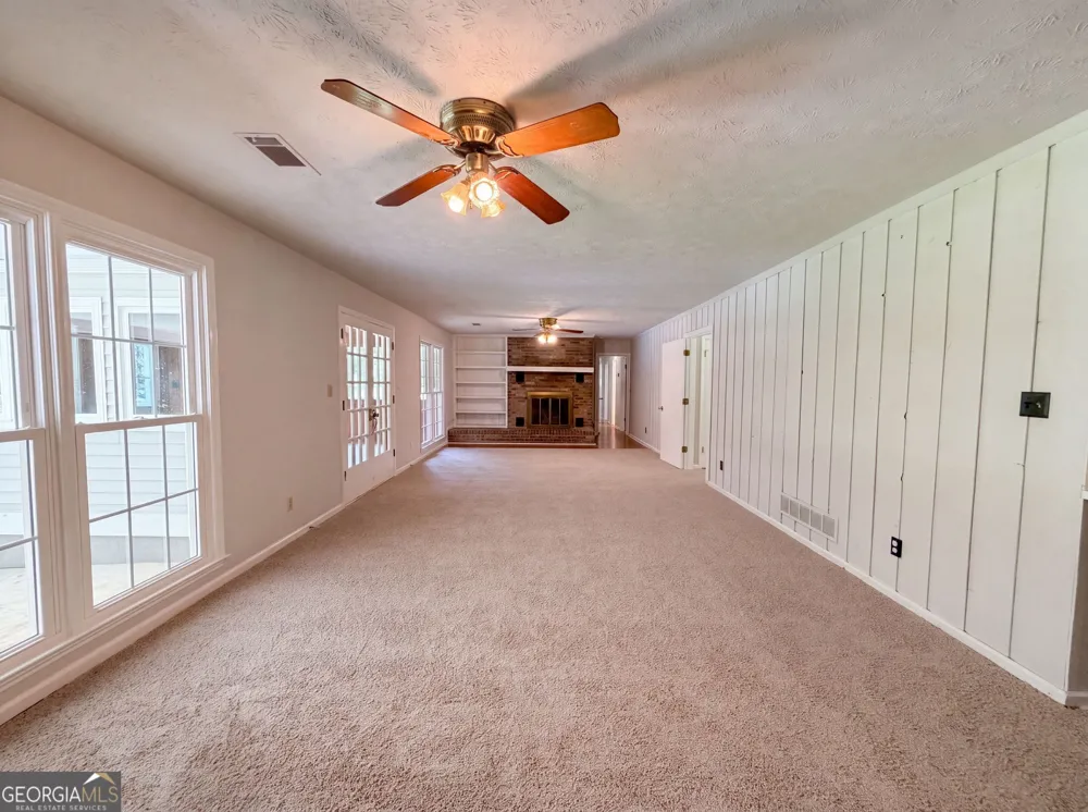 2310 McEachern School RD Powder Springs, GA 30127