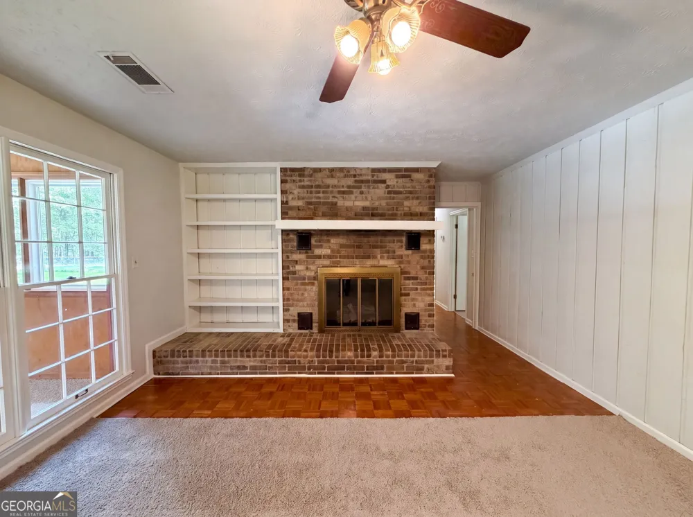 2310 McEachern School RD Powder Springs, GA 30127