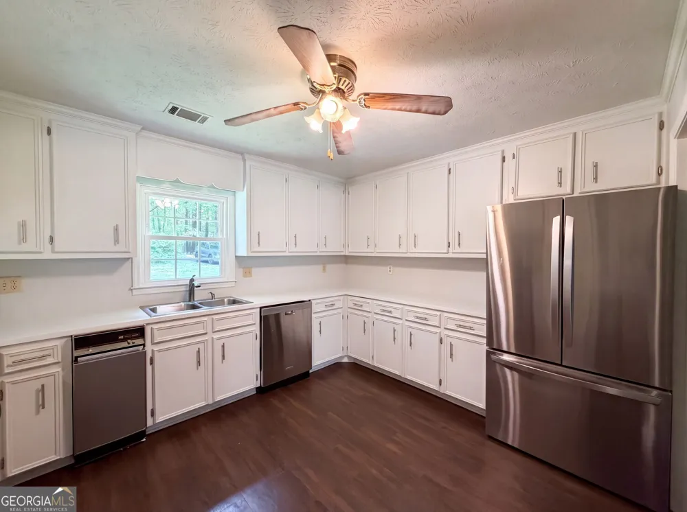 2310 McEachern School RD Powder Springs, GA 30127