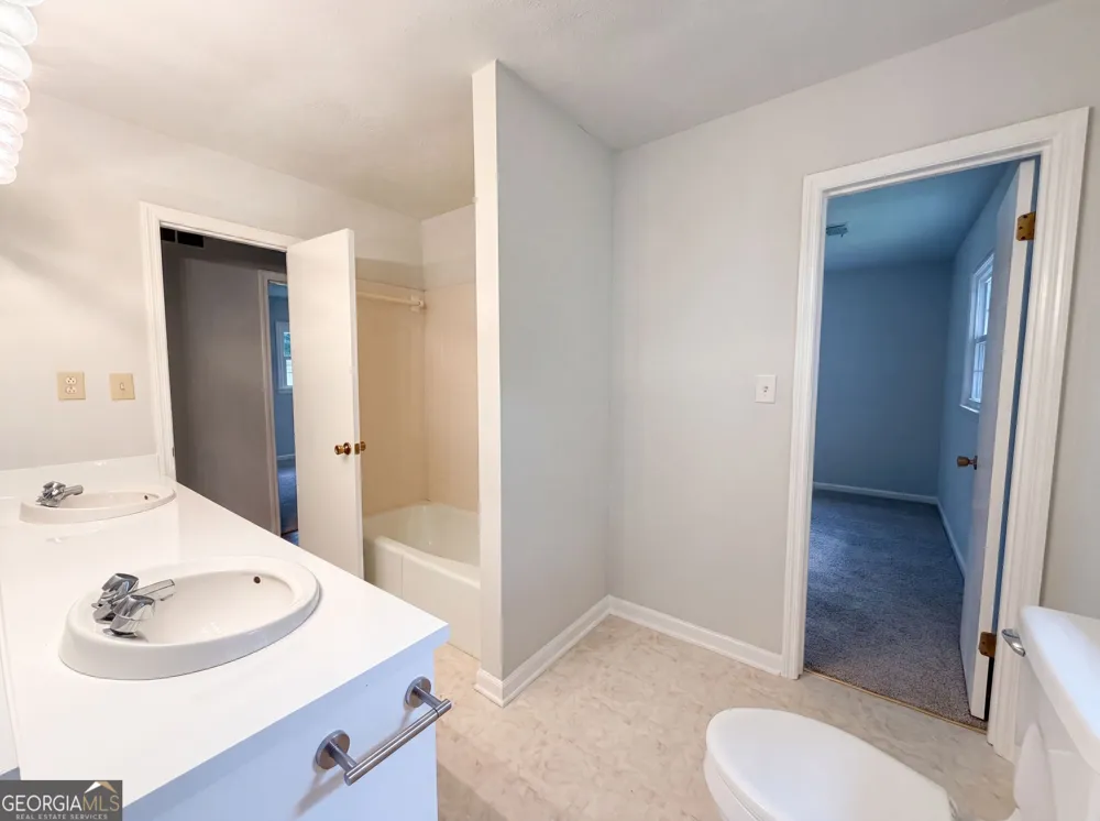 2310 McEachern School RD Powder Springs, GA 30127