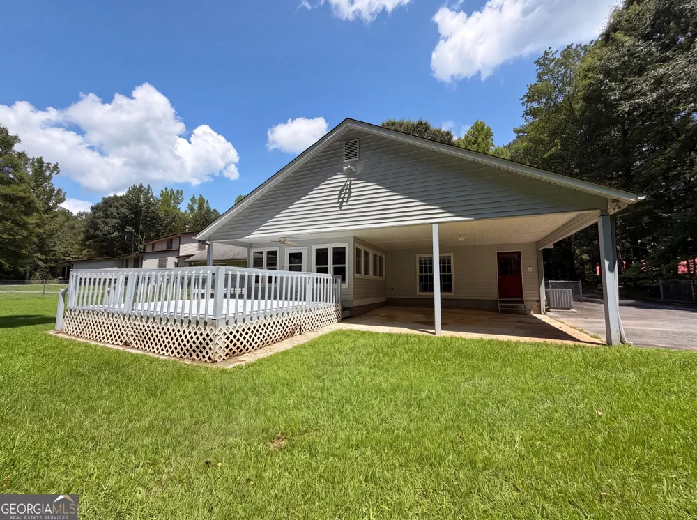 2310 McEachern School RD Powder Springs, GA 30127