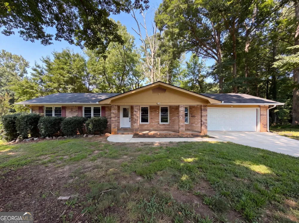 1653 E Kellogg CIR Douglasville, GA 30134