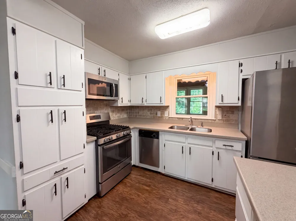 1653 E Kellogg CIR Douglasville, GA 30134