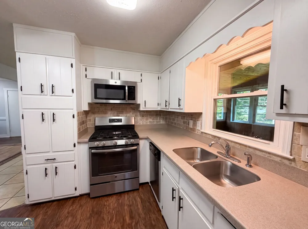 1653 E Kellogg CIR Douglasville, GA 30134