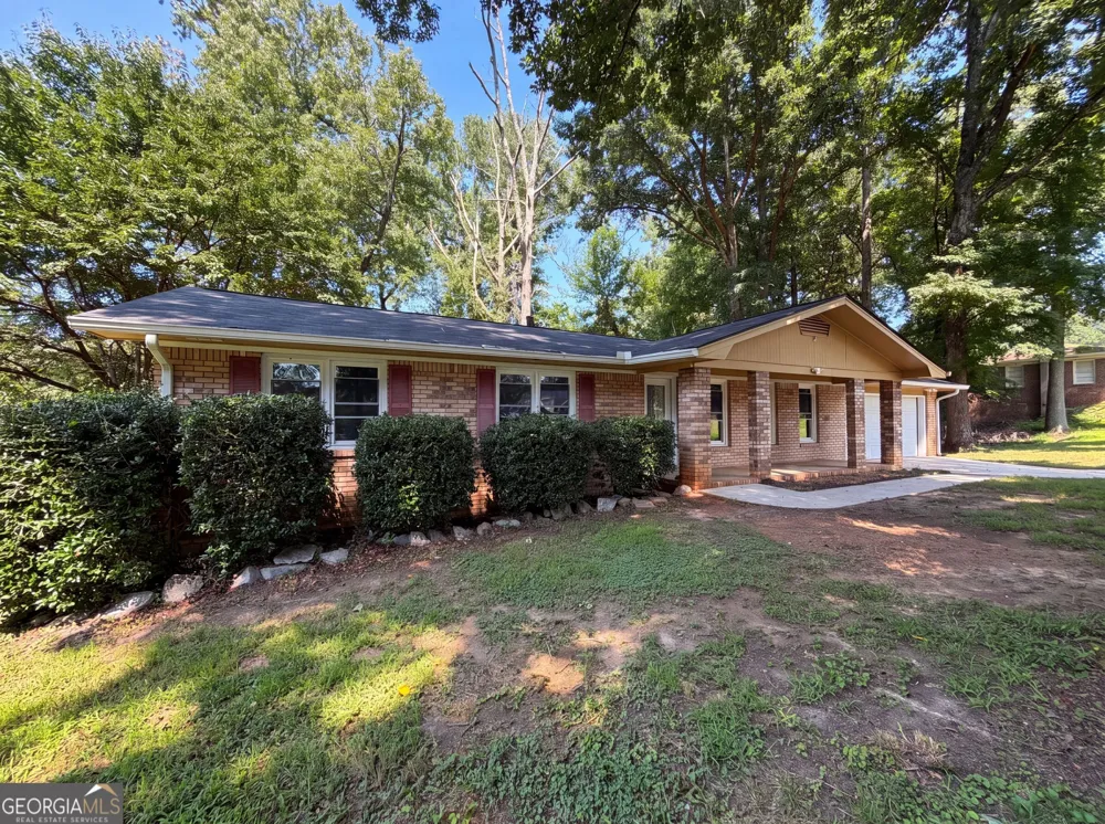 1653 E Kellogg CIR Douglasville, GA 30134