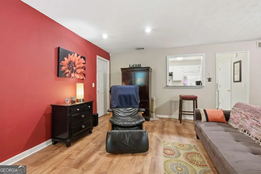 4012 Woodridge WAY Tucker, GA 30084