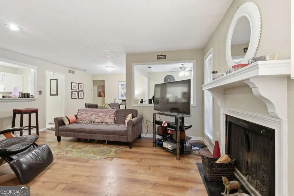 4012 Woodridge WAY Tucker, GA 30084