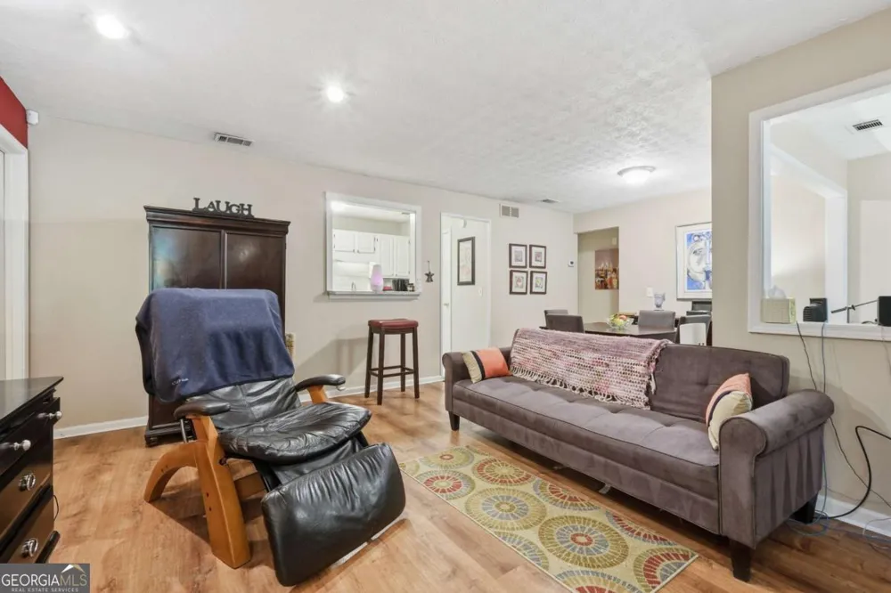 4012 Woodridge WAY Tucker, GA 30084