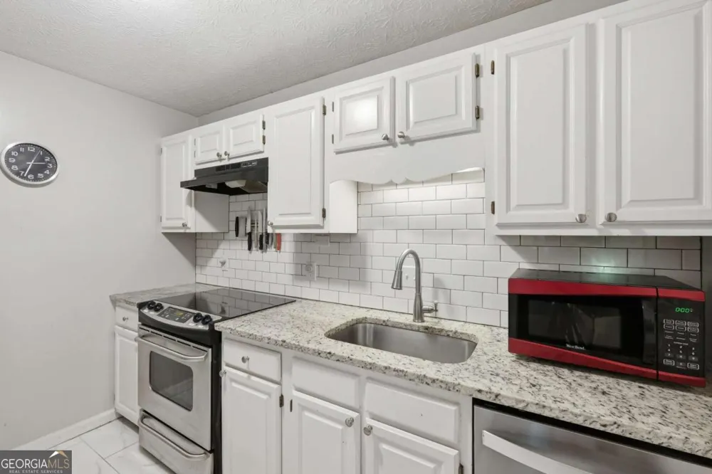 4012 Woodridge WAY Tucker, GA 30084