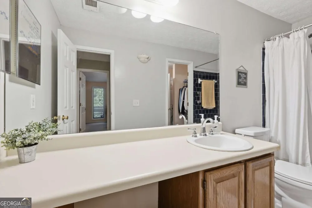 4012 Woodridge WAY Tucker, GA 30084