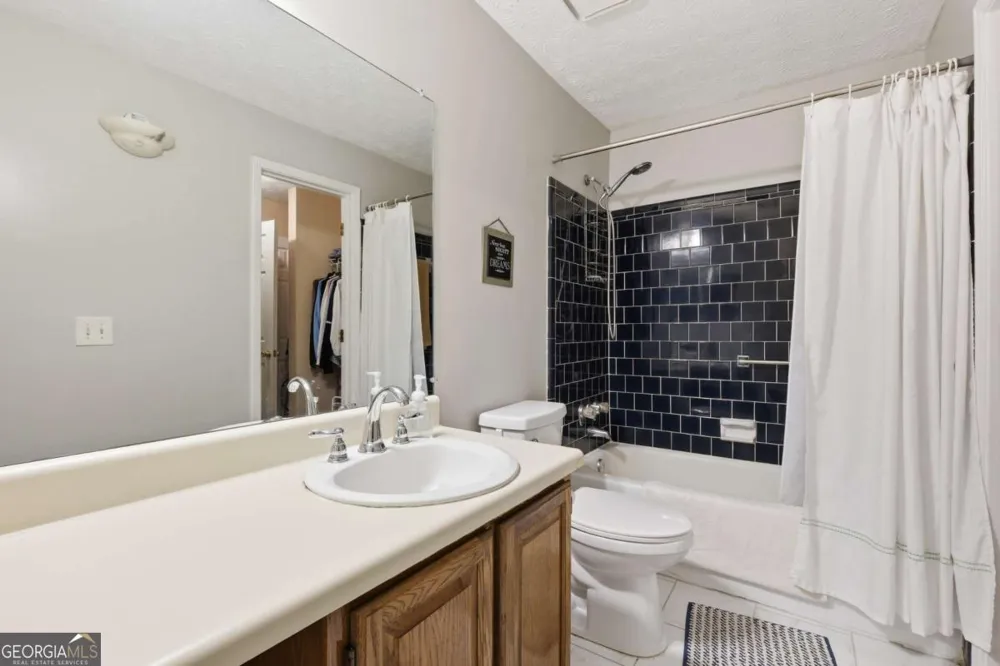 4012 Woodridge WAY Tucker, GA 30084