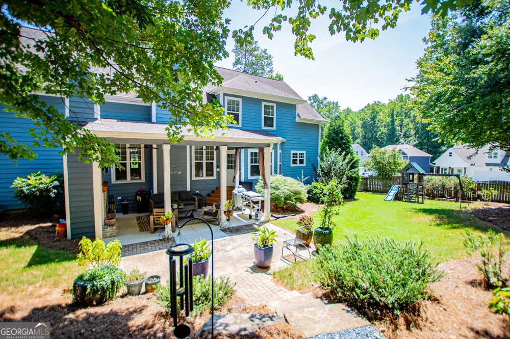 319 Wooded Glen LN Carrollton, GA 30117