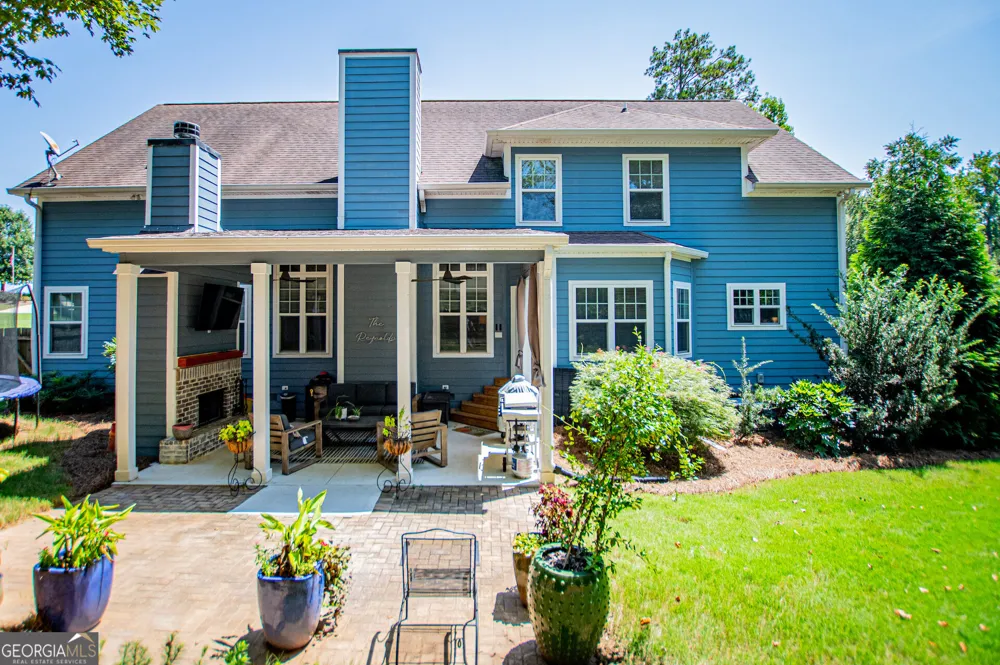 319 Wooded Glen LN Carrollton, GA 30117