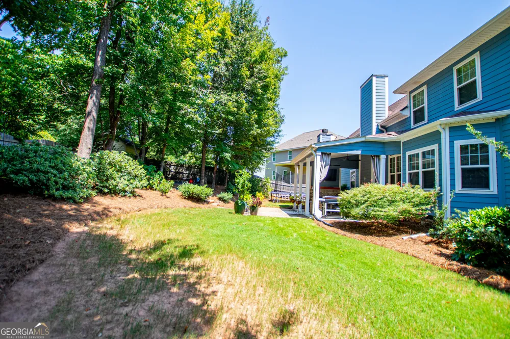 319 Wooded Glen LN Carrollton, GA 30117