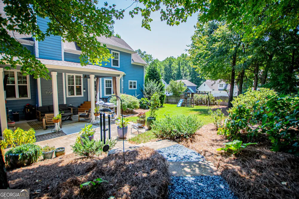 319 Wooded Glen LN Carrollton, GA 30117