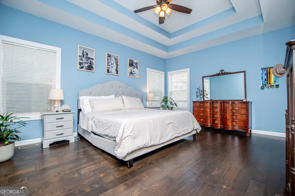 319 Wooded Glen LN Carrollton, GA 30117