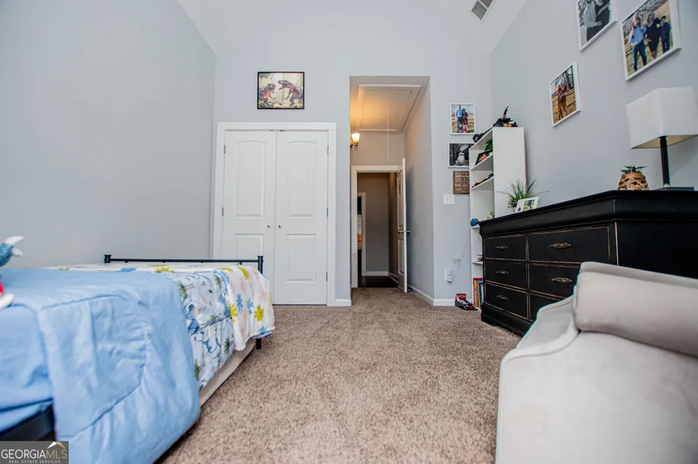 319 Wooded Glen LN Carrollton, GA 30117