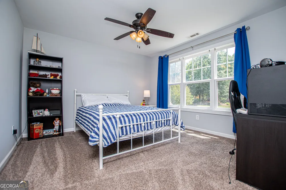319 Wooded Glen LN Carrollton, GA 30117