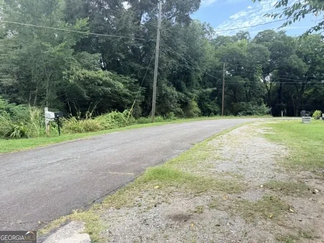 731 N Jefferson ST NE Milledgeville, GA 31061