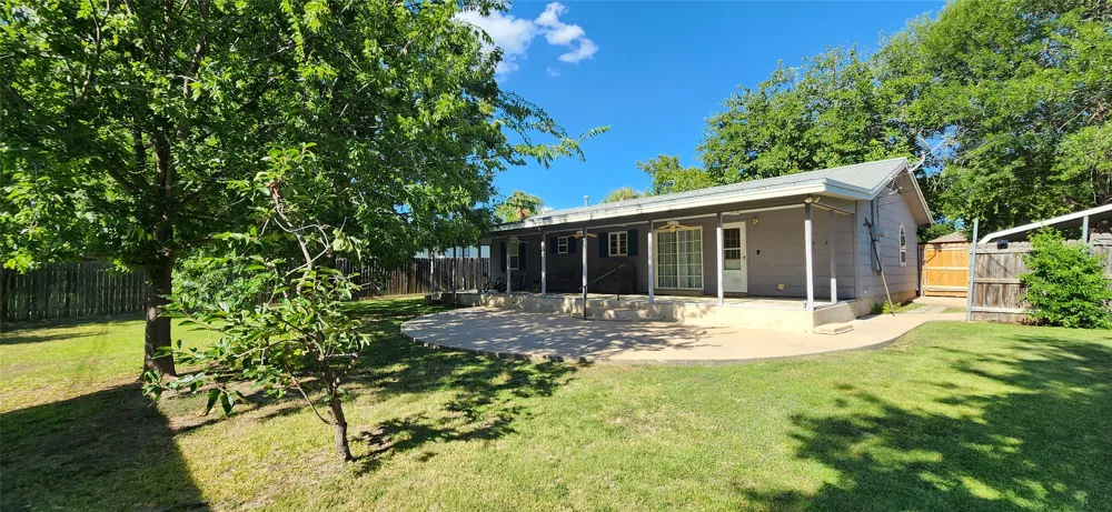 302 Julie Street Burnet, TX 78611