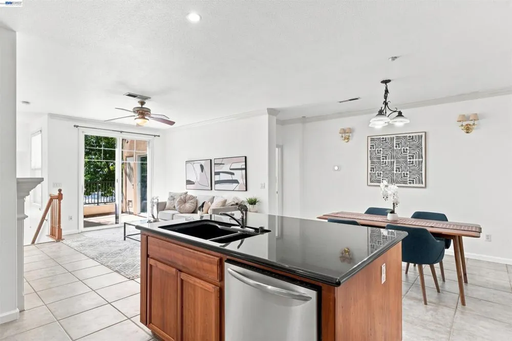 4401 Brannigan St Dublin, CA 94568