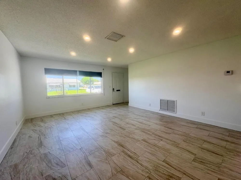 1590 SW 14TH AVENUE Boynton Beach, FL 33426
